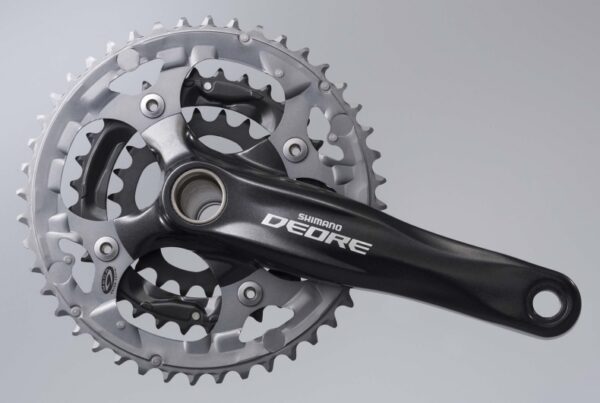 POGON SHIMANO FC-M590-L, DEORE 175MM 2-PCS FC, 48X36X26T W/O CG, CHAIN CASE NOT COMPATIBLE,W/BB(SM-BB52),BLACK, IND.PACK